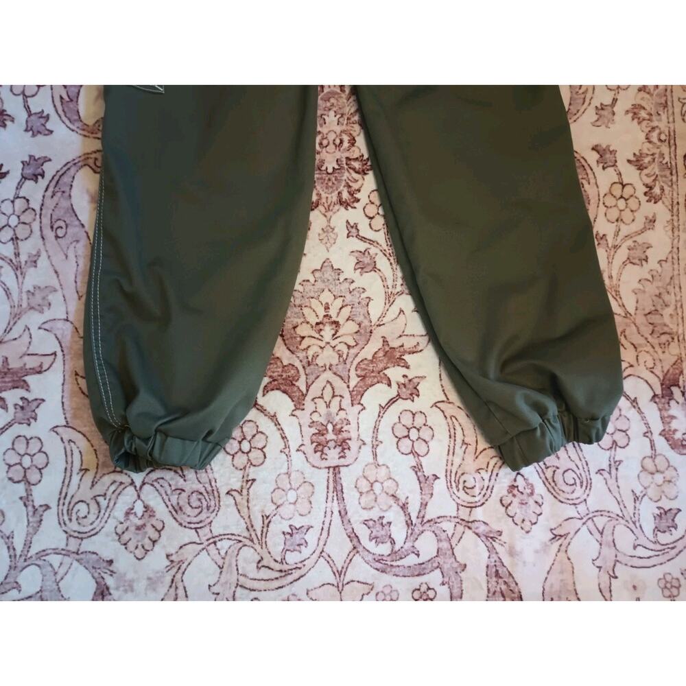 True Religion Bobbi Baggy Cargo Joggers Womens 26 Green Streetwear Utility - Picture 4 of 12